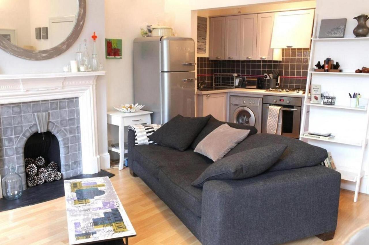 ロンドンTrendy 2Bd Flat In West Hampsteadアパートメント エクステリア 写真