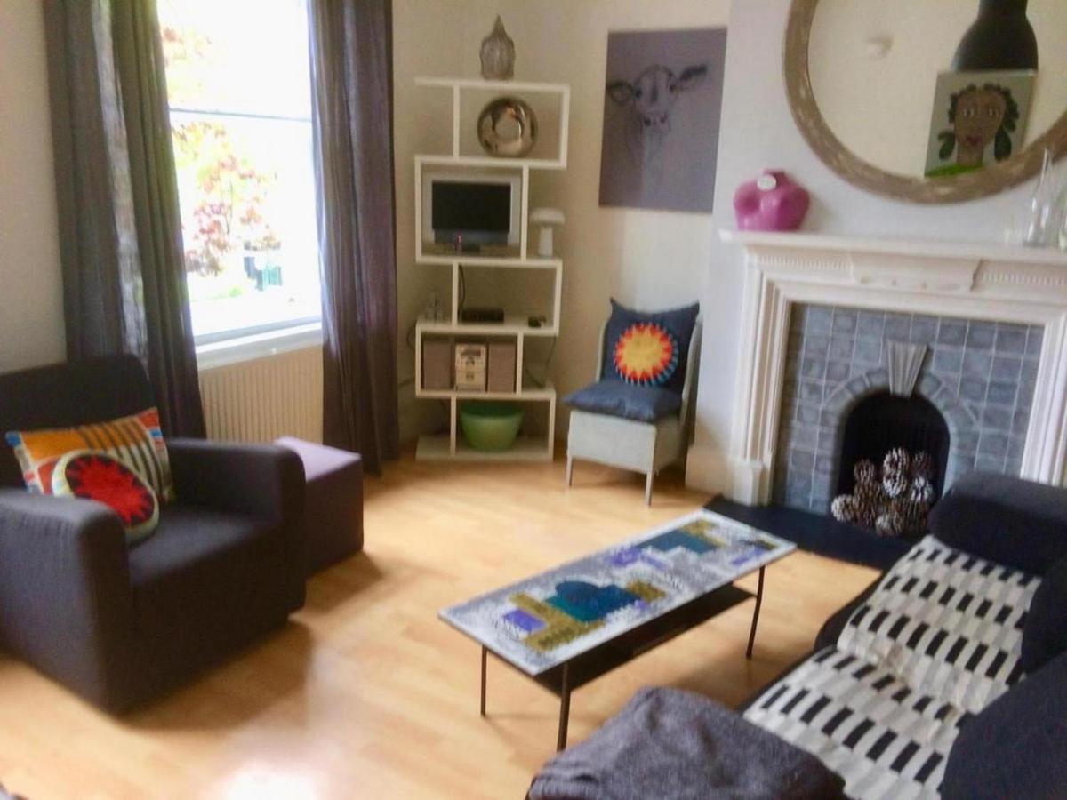 ロンドンTrendy 2Bd Flat In West Hampsteadアパートメント エクステリア 写真