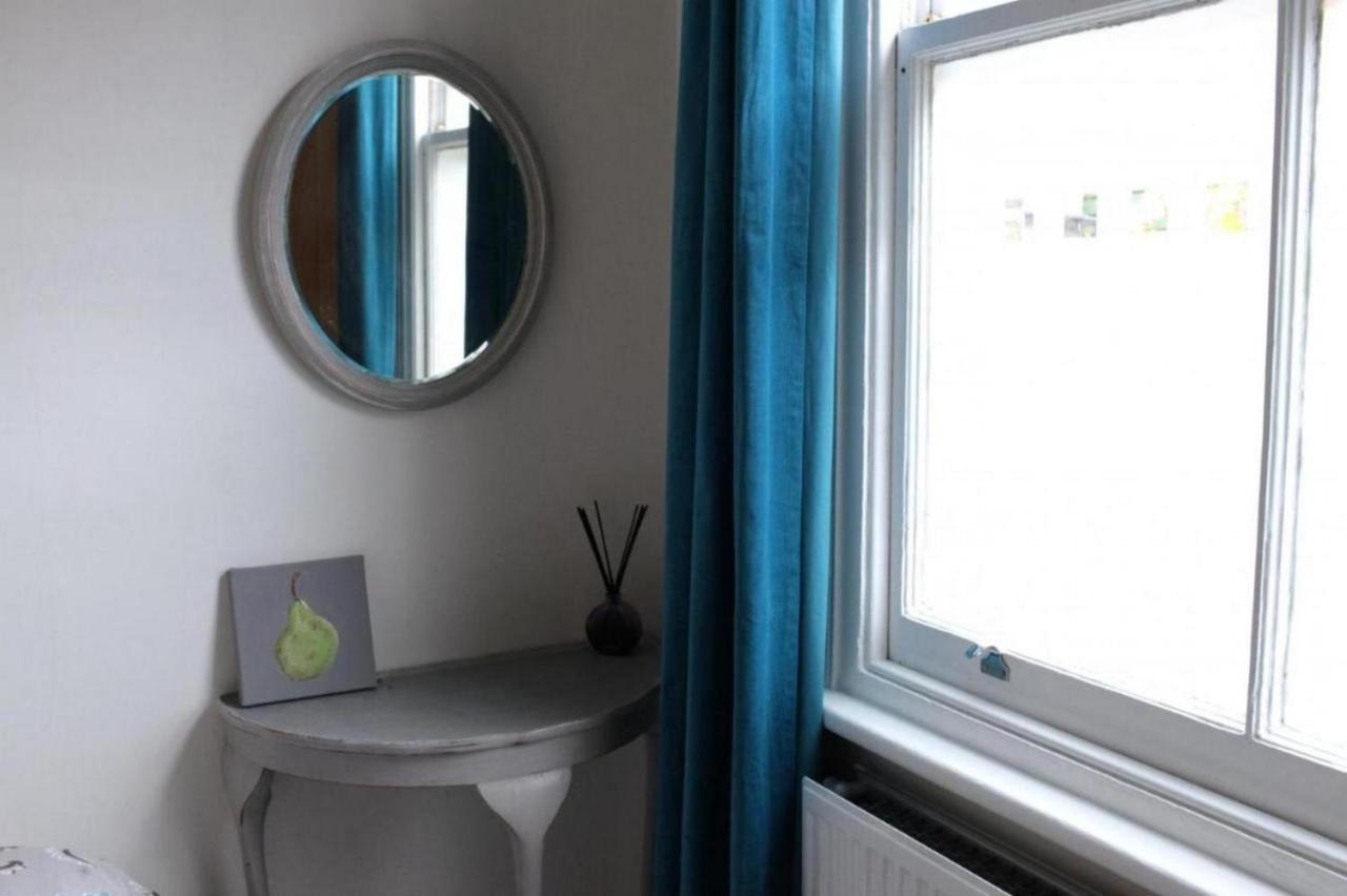 ロンドンTrendy 2Bd Flat In West Hampsteadアパートメント エクステリア 写真